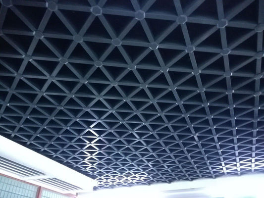 Piastrelle di soffitto in metallo triangolare a cella aperta