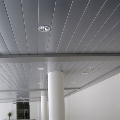 Il soffitto di alluminio C di alluminio del metallo di progettazione del soffitto dell'aeroporto modella i soffitti della striscia