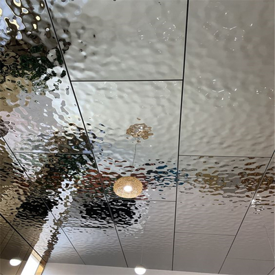 Il soffitto inossidabile dell'ondulazione dell'acqua piastrella il rivestimento 0.4mm decorativi della parete