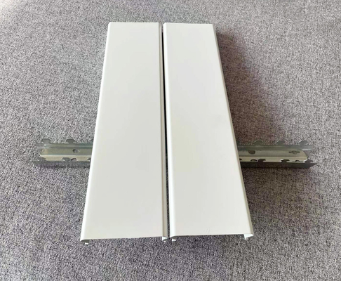 Livello di alluminio del pannello per soffitti 15mm della plancia della striscia 0.9mm del corridoio C