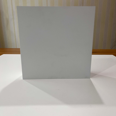 Soffitto insonorizzato 300x100x1000mm del deflettore della scatola bianca di Alumimum