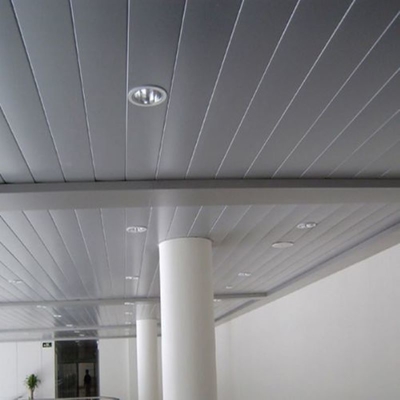 Dimensione e colore su misura soffitto di alluminio del metallo della striscia di C altezza 16mm