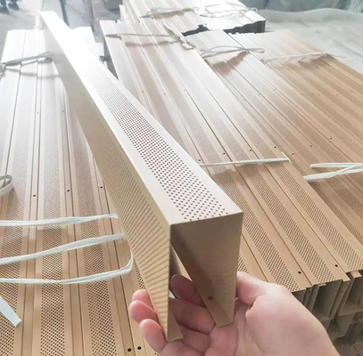 Grano di legno U Baffle Soffitto acustico in alluminio perforato spessore 1,0 mm