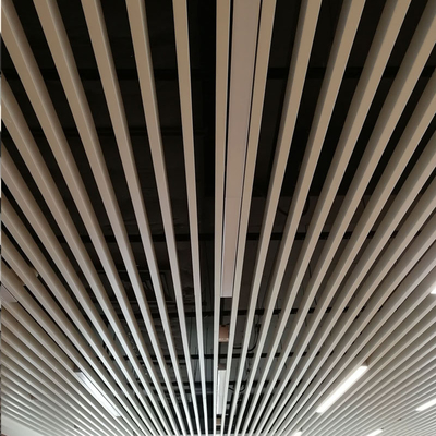 sistema acustico a forma di U sospeso al soffitto del soffitto del metallo di alluminio di 50x100mm