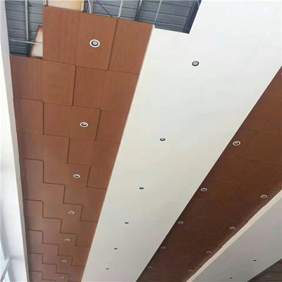 Gancio sul soffitto di alluminio 1.5mm del metallo densamente per la stazione della metropolitana
