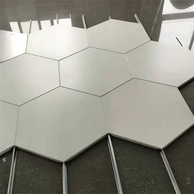 Alluminio esagonale Clip-nel soffitto per la decorazione della parete di Convention Center